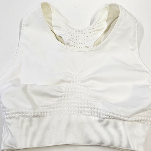 Sweaty Betty White Sports Bra - Picture 4 of 7